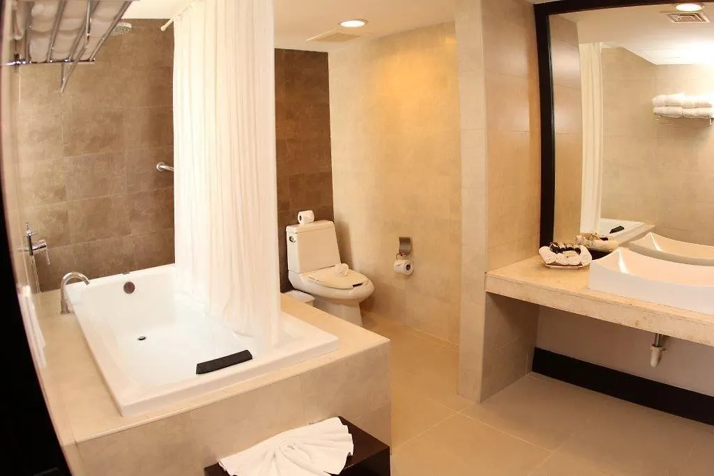 Aldea Beachside Condo By Bvr Playa del Carmen