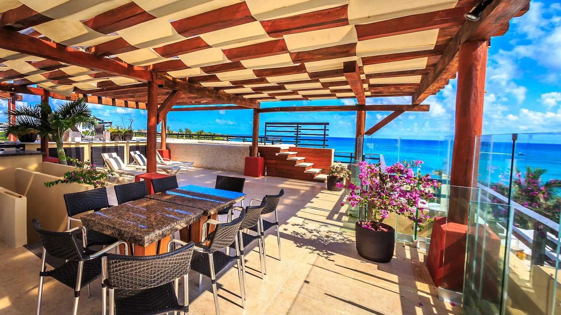 Aldea Beachside Condo By Bvr Playa del Carmen