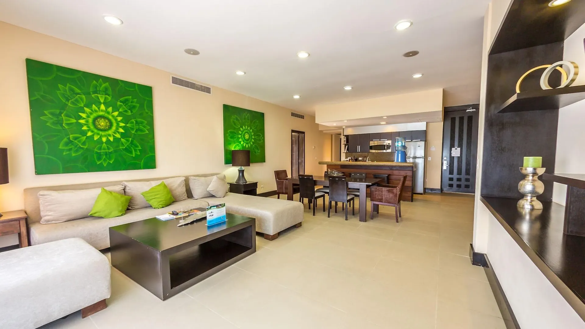 Апарт-отель Aldea Beachside Condo By Bvr