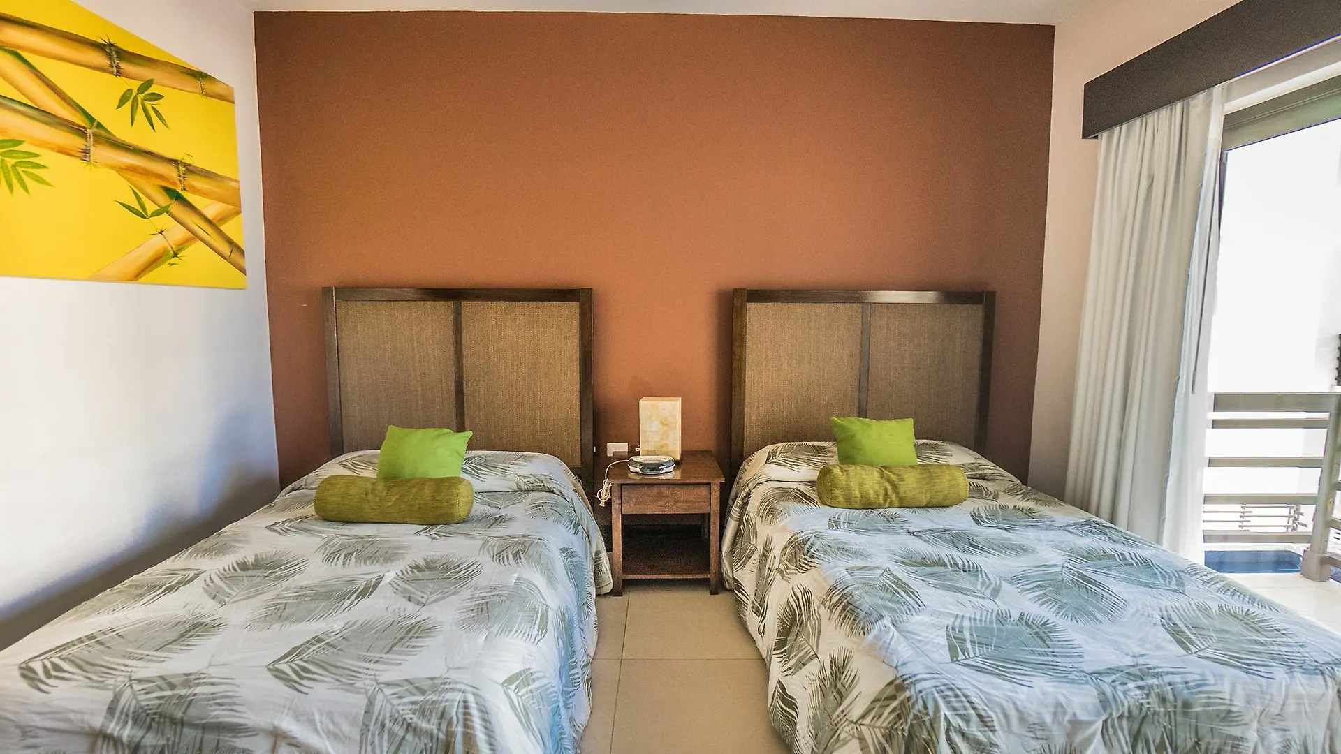 Aldea Beachside Condo By Bvr Mexico